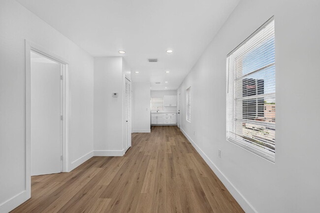 Photo - Little Havana 2BR | Assigned Parking | Water Included Unidad U