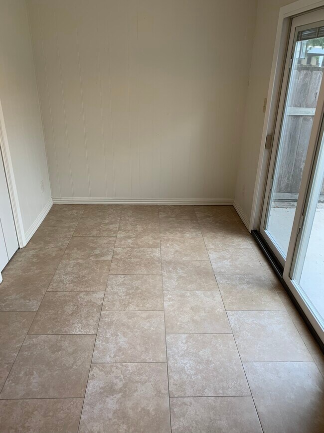 Photo - 3214 Crosscreek Dr