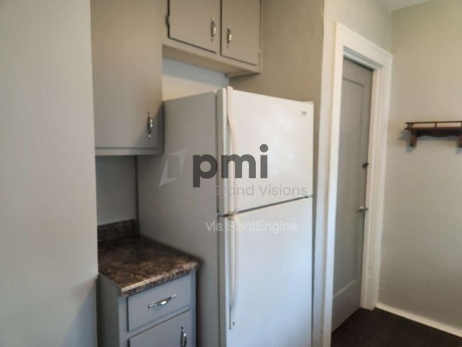 Photo - 18 East Dr