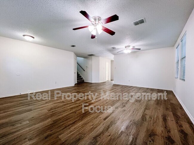 Photo - 1329 Scenic Hills Dr