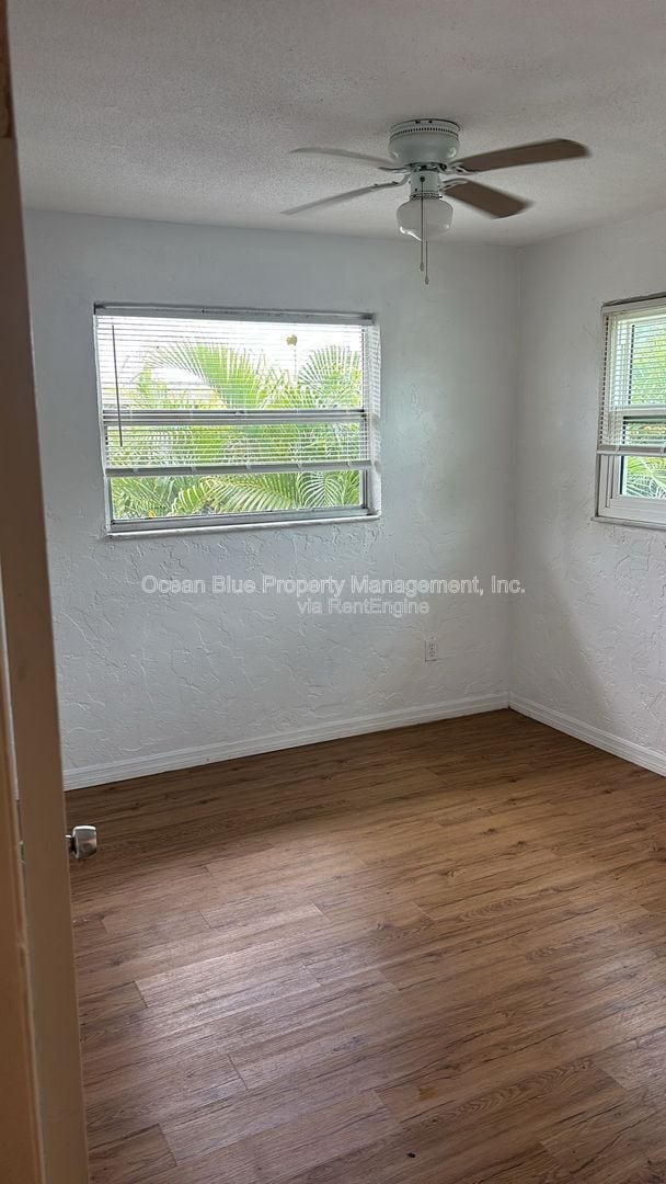 Photo - 1942 Passaic Ave Unit 9