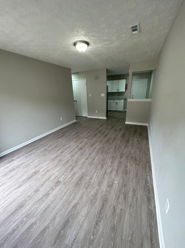 Photo - Forest Pointe