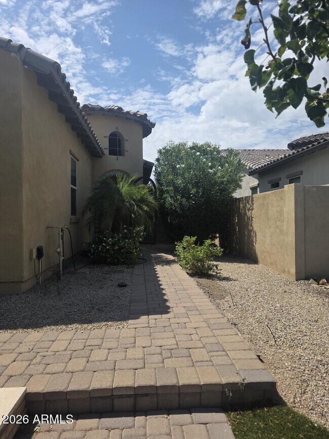 Photo - 2307 E Mahogany Pl