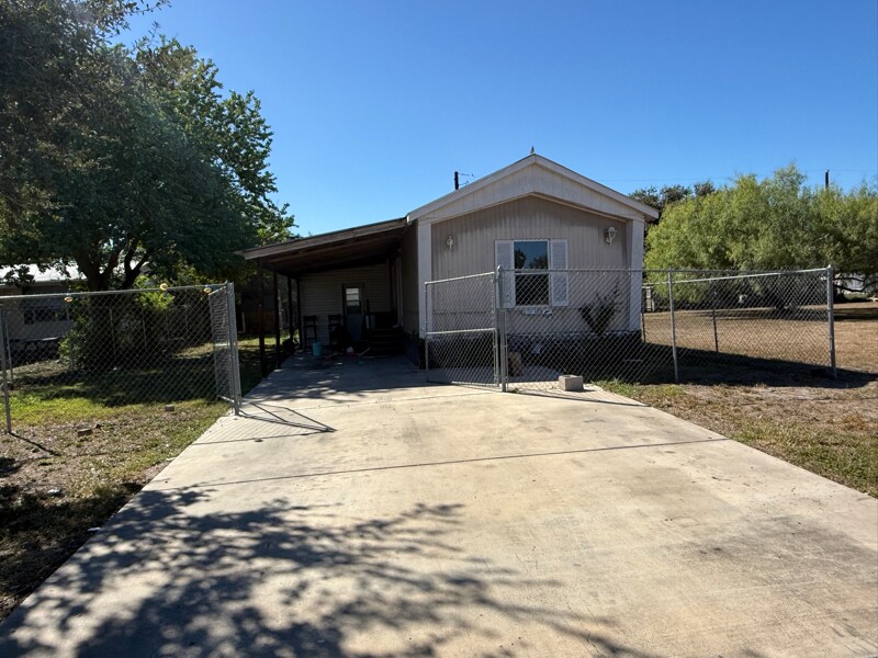 Photo - 16016 Washington Palm Dr