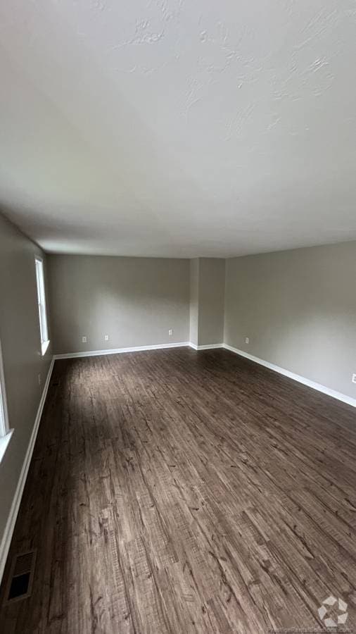 Building Photo - 30 Harriet Thayer Ave Rental