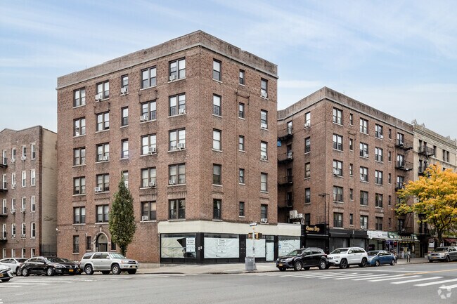 5008 Broadway
