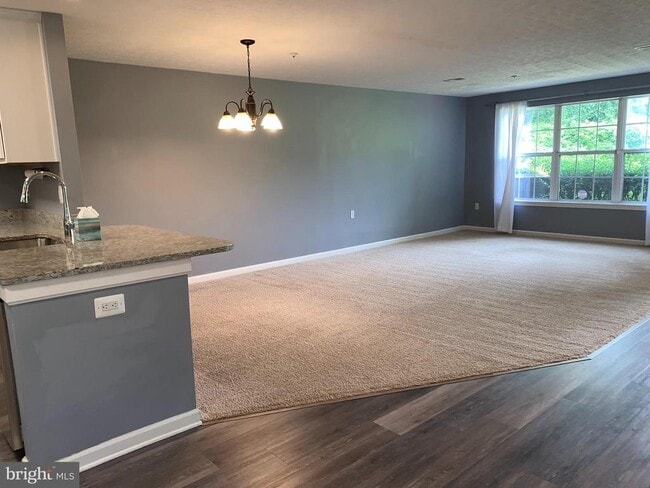 Photo - 4622 Deepwood Ct