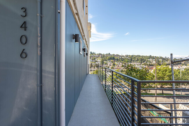Elevated Walkways - Bertona Steps Apartments