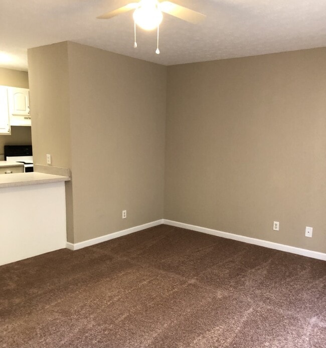 Photo - 3BD 3BA DUPLEX CLOSE TO TTU FOR RENT Unit A