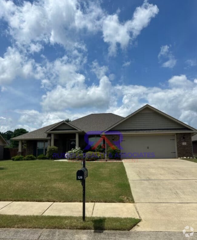 Building Photo - 4 Bedroom, 3 Bath Montevallo Home!
