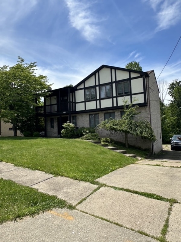 Building Photo - 2215 Ramsey Rd