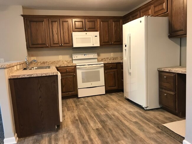 Photo - 1617 E Military Ave Unit 1301