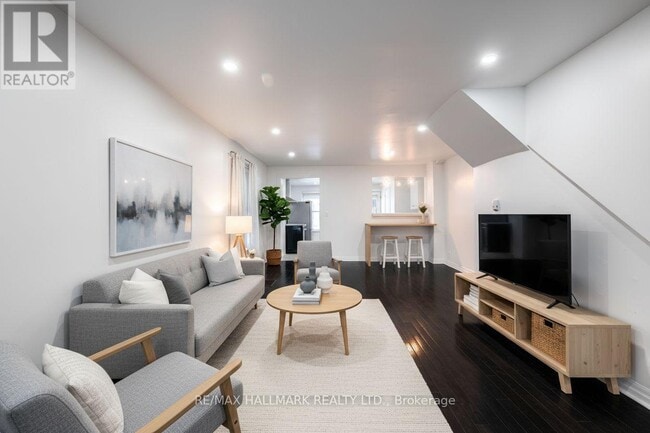 Photo - 106 Willow Ave