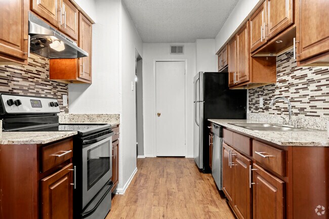 1HAB, 1BA - 704SF (A2) - Cocina - Carriage House