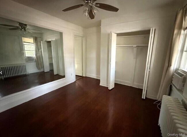 Photo - 364 Ashford Ave Unit 2E