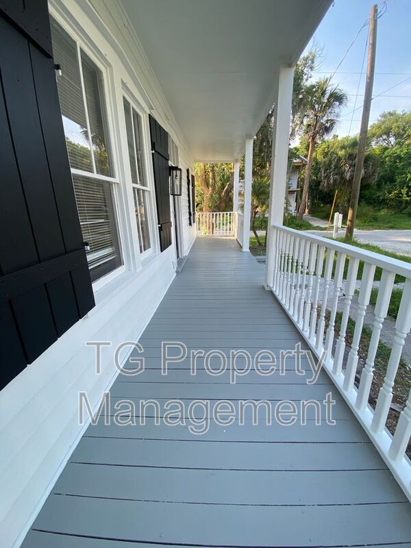 Photo - 30A Sanford St