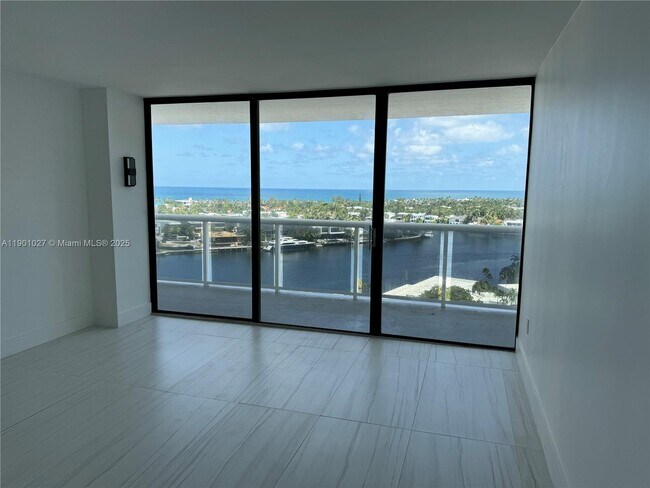 Photo - 20505 E Country Club Dr Unit 1436