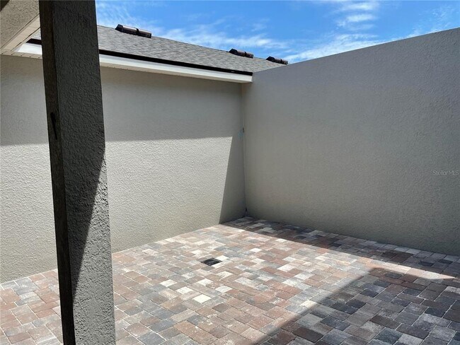 16347 Prairie School Dr