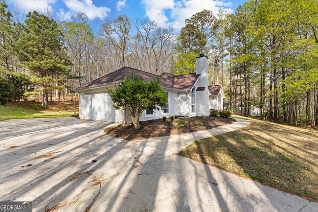 Photo - 281 Winchester Dr