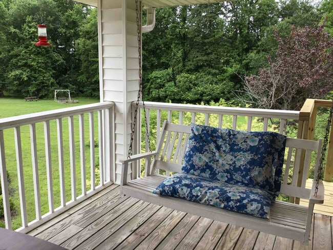 Photo - 176 Schools Dr Unidad ID1343303P