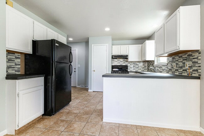 Photo - 960 Cedar Run Ct NW