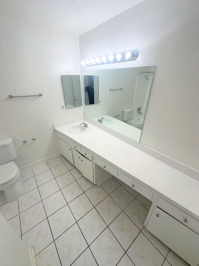 Photo - Move in ready studio. Pool side vibes & summer ready! Unit 116