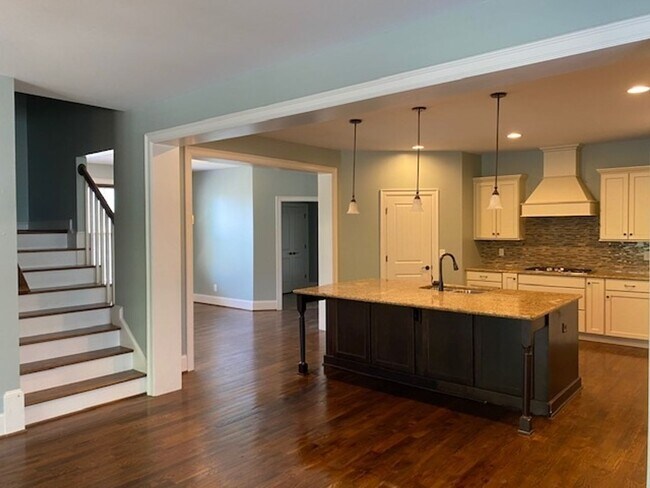 Photo - 1352 Legendary Ln