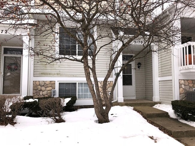 Building Photo - 3170 Cambria Ct