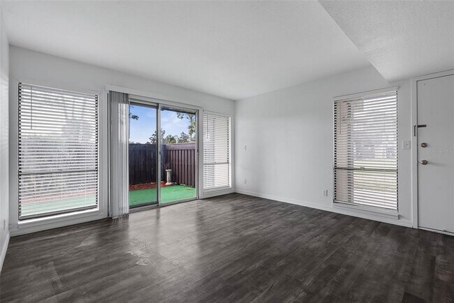 Photo - 60 Club House Dr Unit 108