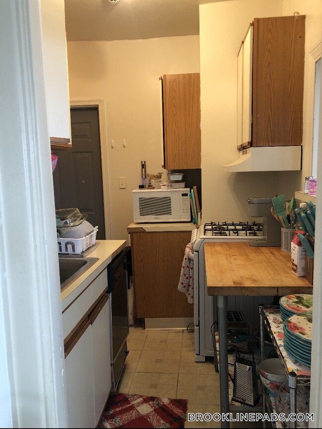 Photo - 100 St Mary's St Unit 8