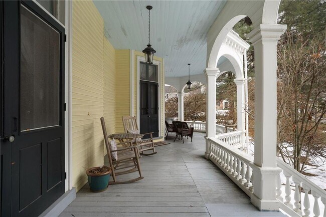 45 Ayrault St