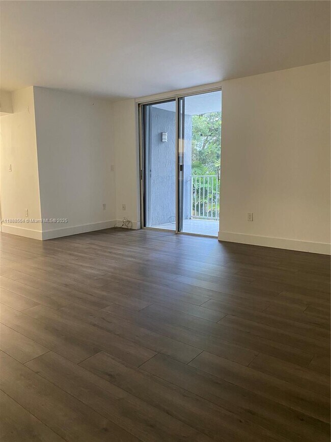 Photo - 126 SW 17th Rd Unit 208