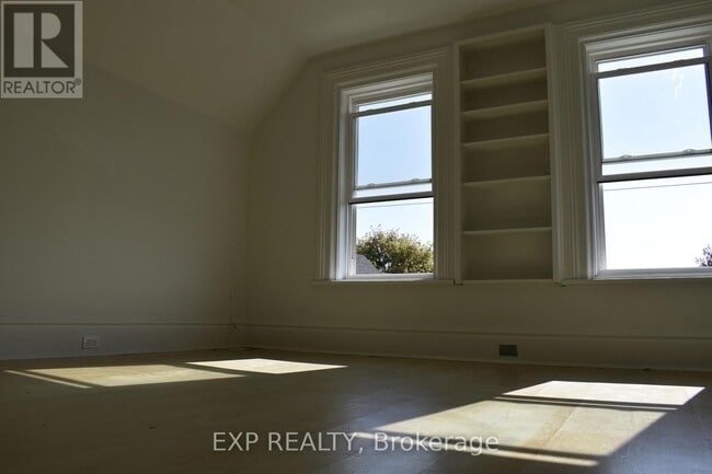 Photo - 14 Halliday St