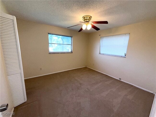 Photo - 25 Castlebar Cir