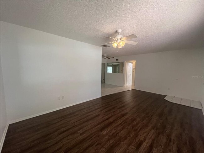 Photo - 8250 Lombra Ave