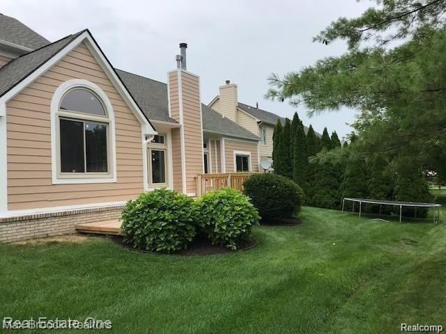 Photo - 37899 McKenzie Ct