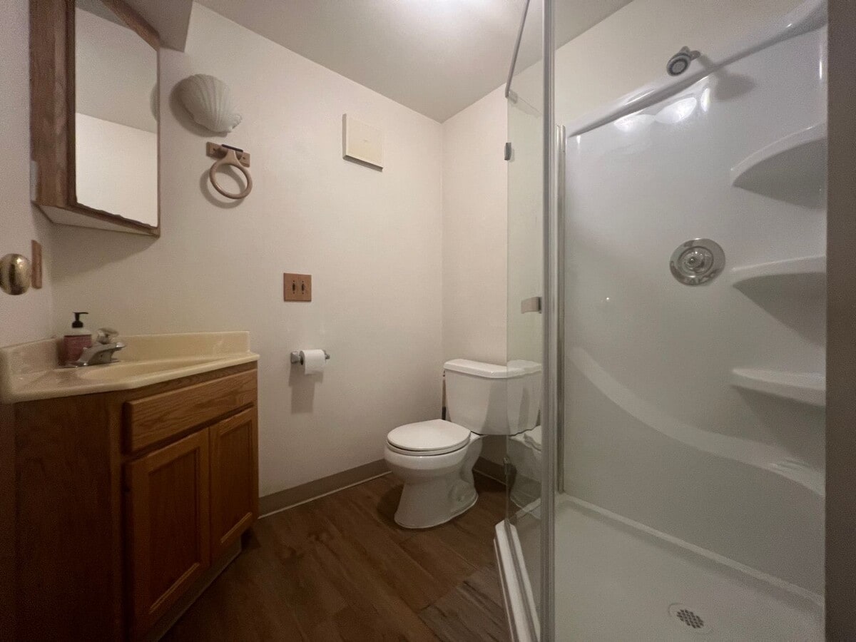 Photo - Lewis & Clark Law Students ONLY Unit Room B1