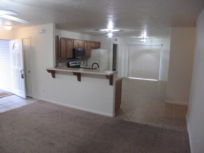 Photo - 2929 Bunting Ave Unit 2929 Bunting Ave #D