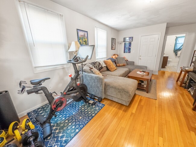 Photo - 28 Fisk Ave Unit 1