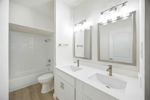 Photo - 5200 Keller Springs Rd Unit 313