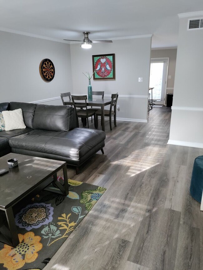 Photo - PETS CONDITIONAL + FURNISHED OPTION - Cute Sleepy Hollow Flats-Style Condo!