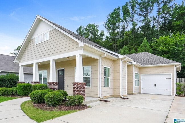 Photo - 213 Hampton Dr