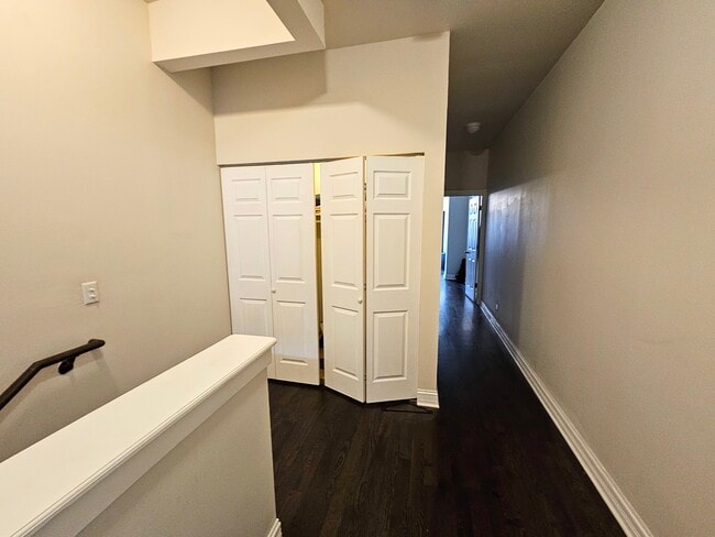Photo - 939 W Armitage Ave Unit B
