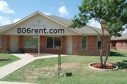 Building Photo - 3206 110th St Unit A