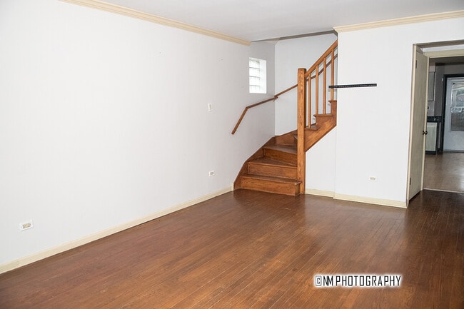 Photo - 7926 S Kostner Ave