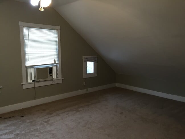 Photo - 920 W 3rd St Unidad 920 w 3rd st.