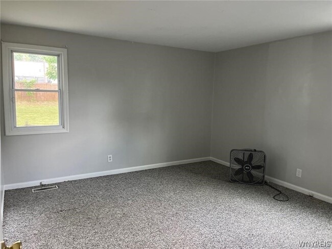 Photo - 60 Meadow Lea Dr