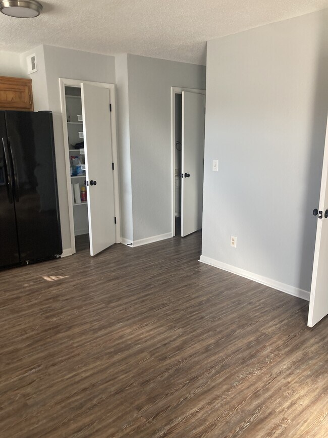 1883 Chickadee 1 Townhome Townhome Rental in Kearney MO