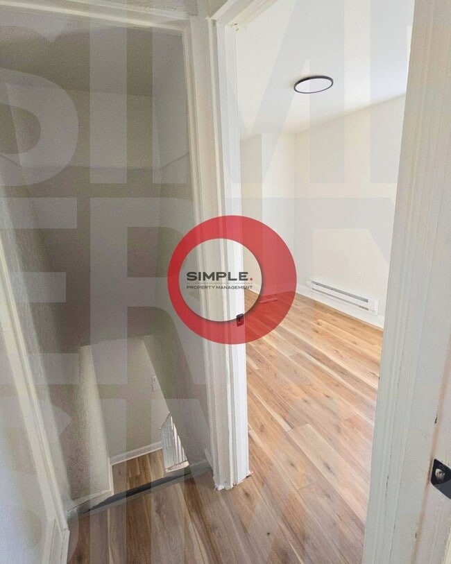Photo - 3 bedroom apartment 2 bath house