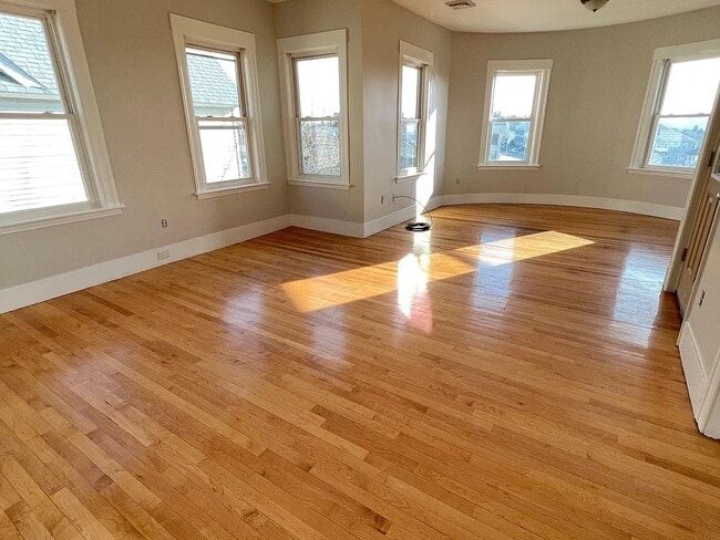 Photo - 13 Winthrop St Unidad 3